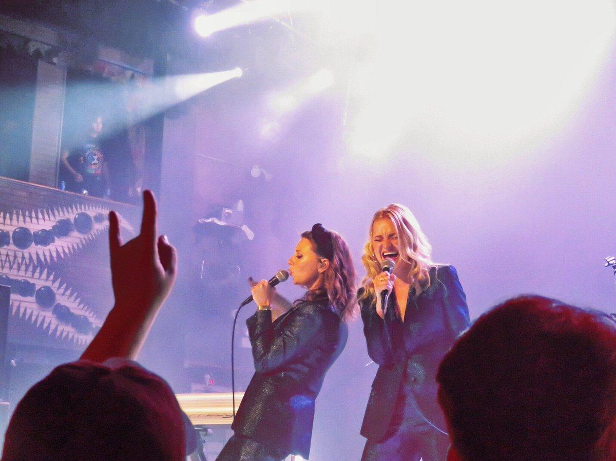 Credits to @.BritObsession on Twitter
