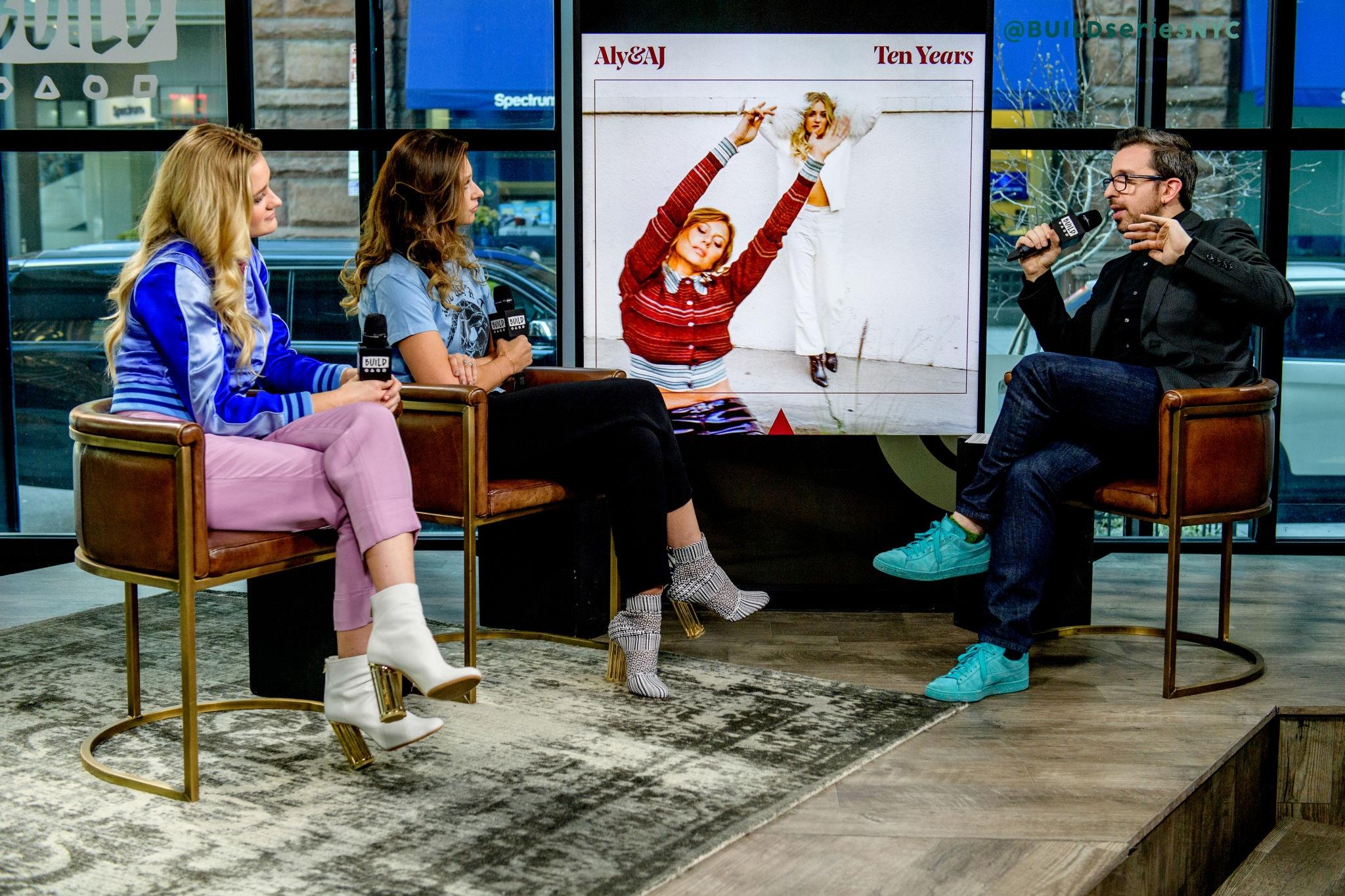 Thanks to aly-michalka.org/aj-michalka.org for this photo
