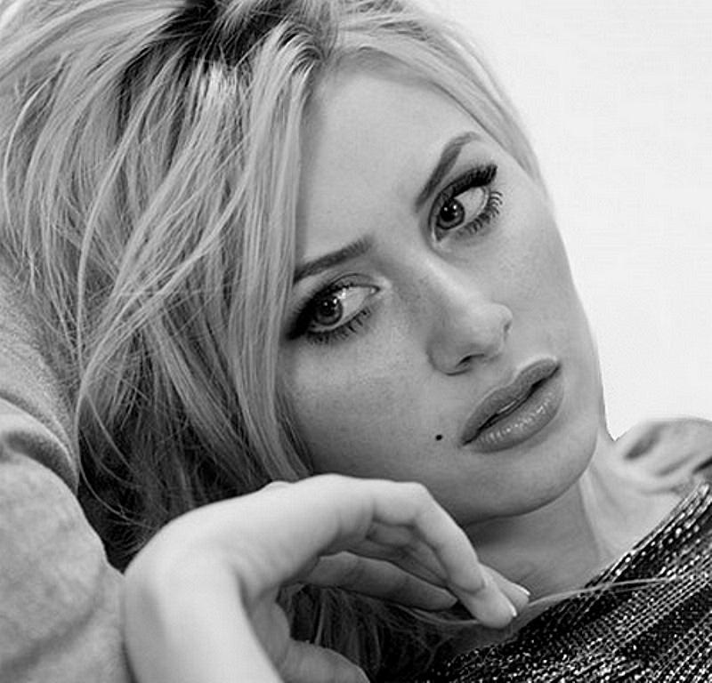 Aly_Michalka_28123629.jpg