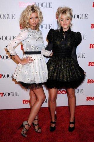 Aly___AJ_Michalka_2838929.jpg