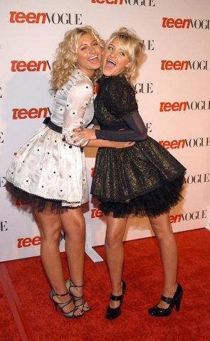 Aly___AJ_Michalka_2840729.jpg