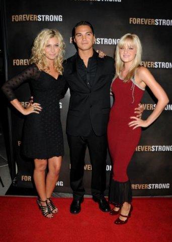 Aly___AJ_Michalka_2845429.jpg