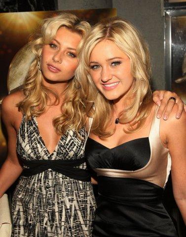 Aly___AJ_Michalka_2861229.jpg