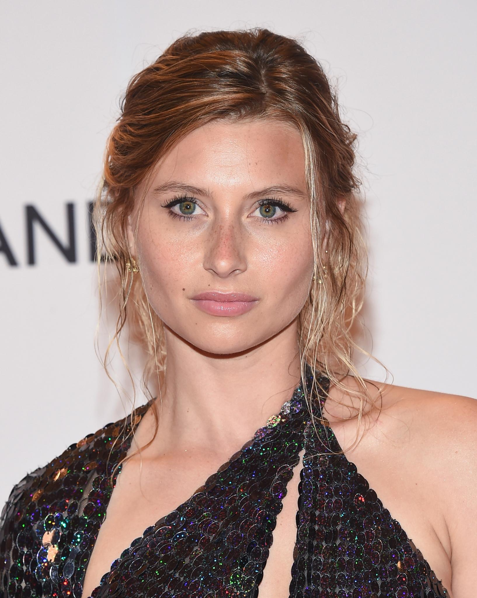 PicturePub_Aly_Michalka_012.jpg